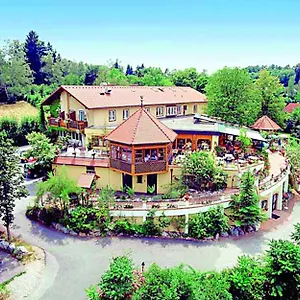 3* Hotell Restaurant - Haeuserl Im Wald