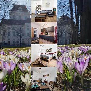 At Park, Luxurioese Mit Terrasse Und Parkplatz Im Herzen Von Apartment